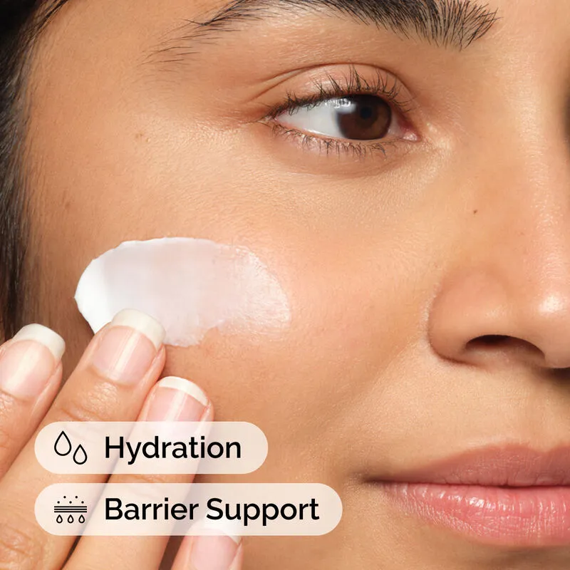 ord-natural-moisturizing-factors-ha-model-application-with-benefits.webp